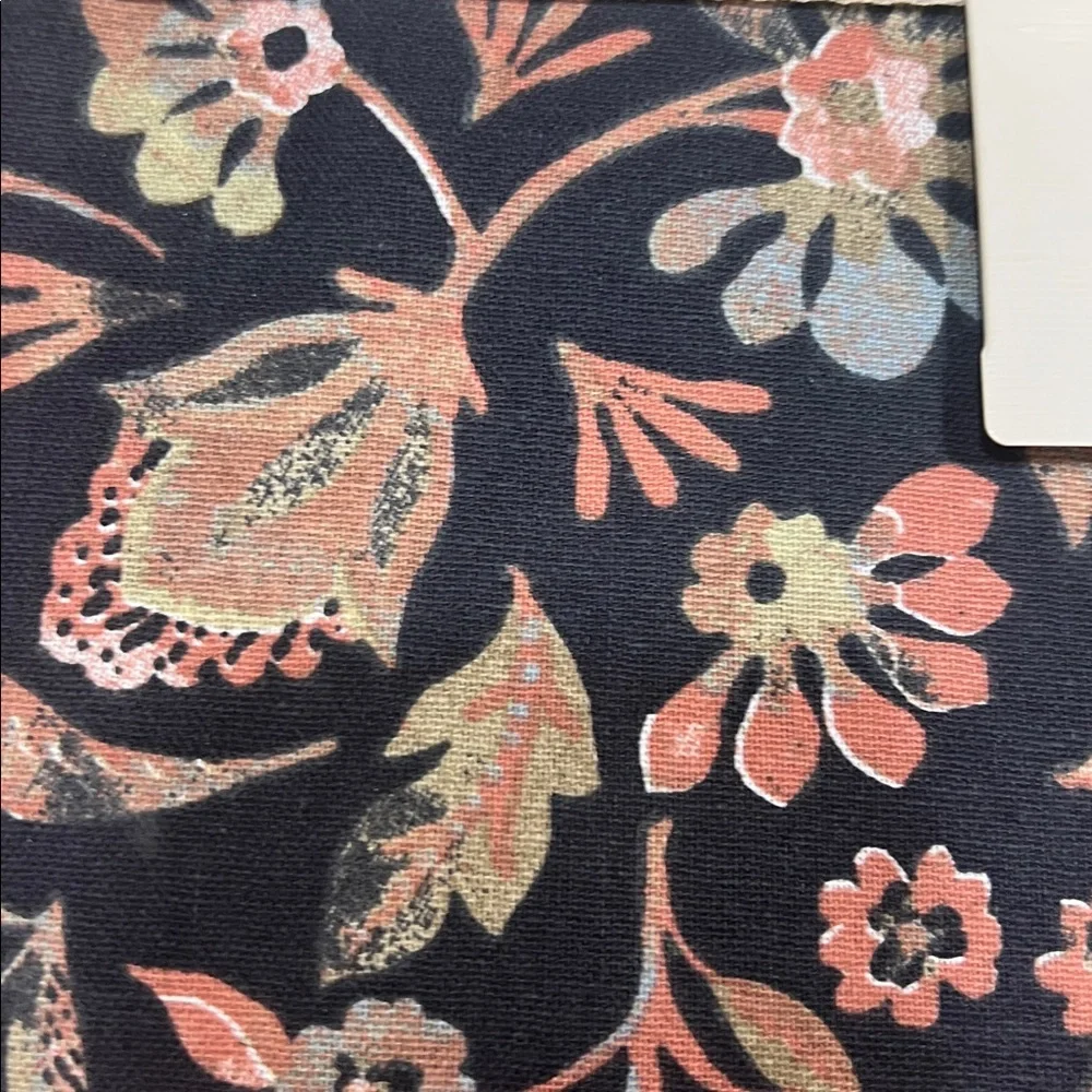 Linden Street Floral Madison Table Throw Tablecloth Blue 50 in x 50 in NIP
